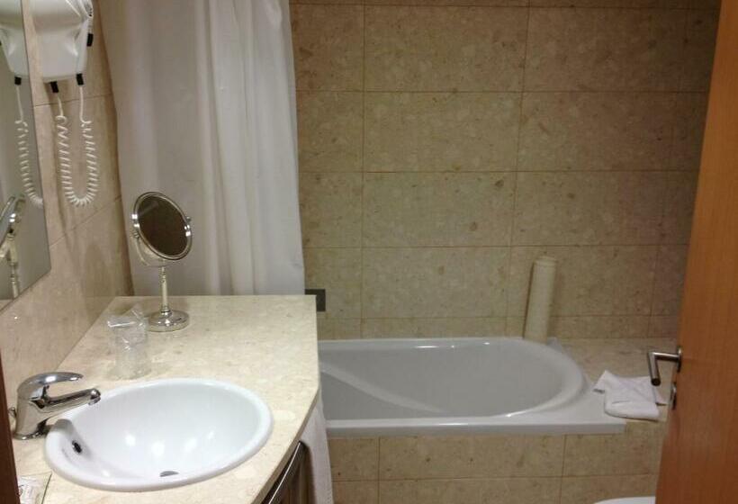 스탠다드 룸, Matriz