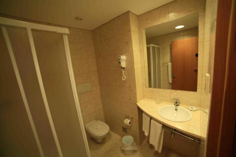 스탠다드 룸, Matriz