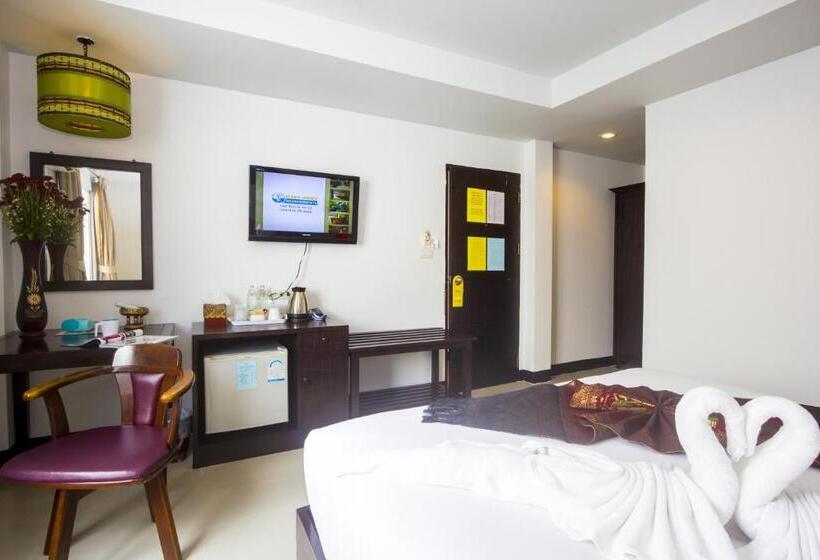 스탠다드 룸 킹사이즈 침대, Silver Resortel