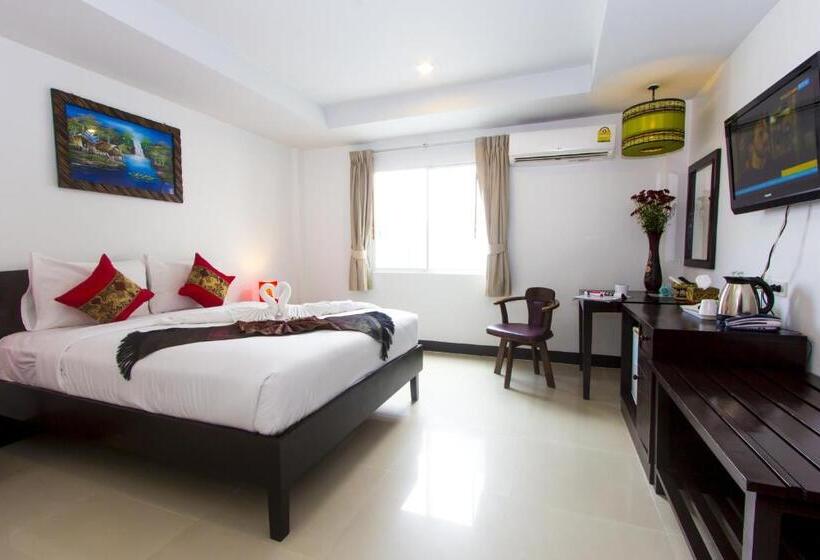 스탠다드 룸 킹사이즈 침대, Silver Resortel