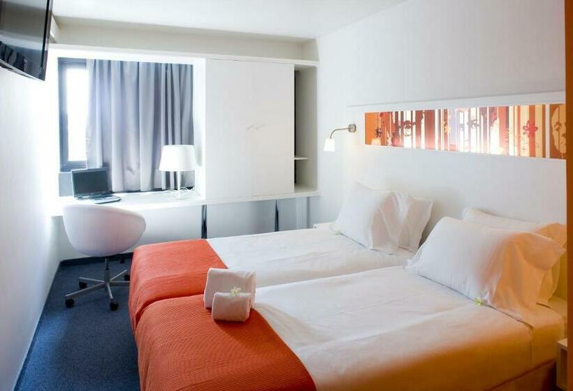 اتاق استاندارد, Star Inn Porto