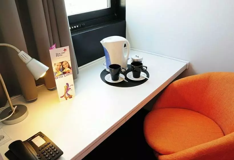 اتاق استاندارد سه نفره, Star Inn Porto