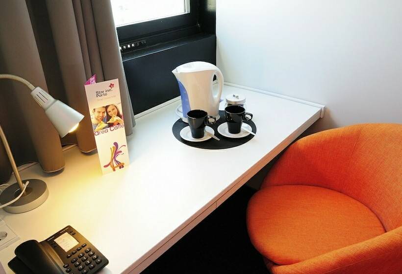 اتاق استاندارد چهار تخته, Star Inn Porto