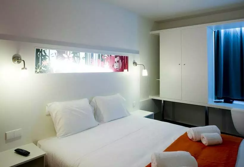 اتاق استاندارد یک نفره, Star Inn Porto