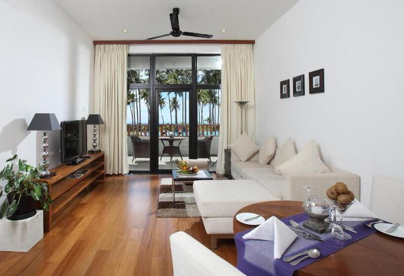 سوئیت اجرایی با چشم‌انداز دریا, The Blue Water   Bawa Heritage   City Resort