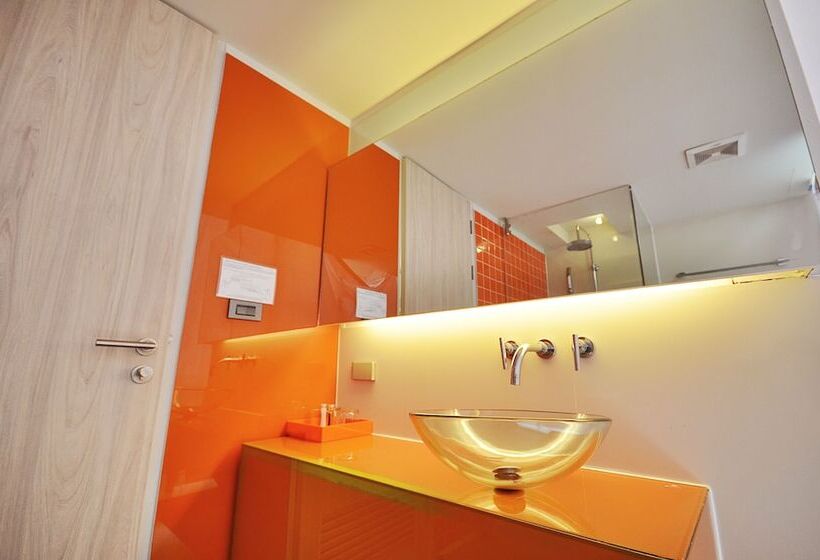 コンフォートルーム, The Heritage Hotels Bangkok