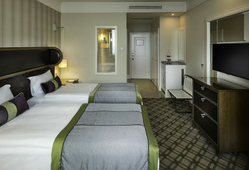 غرفة ديلوكس مطلّة علي البحر, Titanic Port Bakirkoy