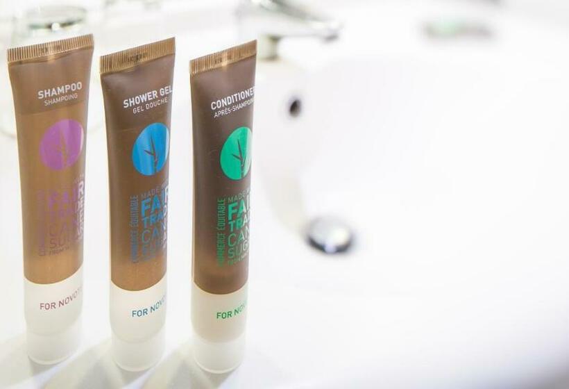 Superior Room, Novotel London Paddington