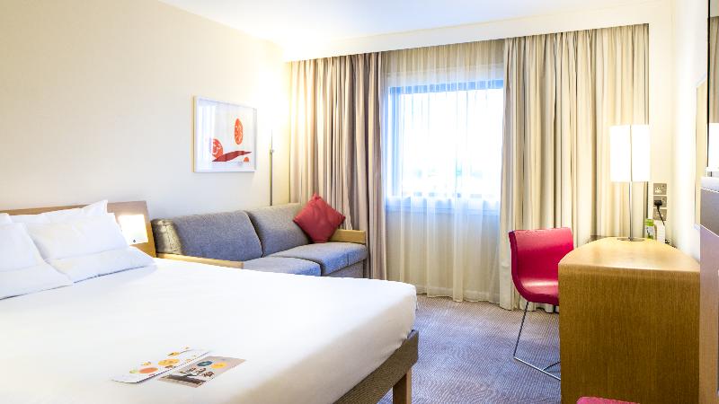 Superior Room, Novotel London Paddington