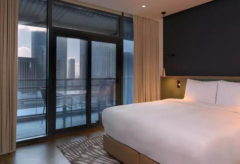 استودیوی استاندارد, Radisson Blu Residence, Dubai Marina