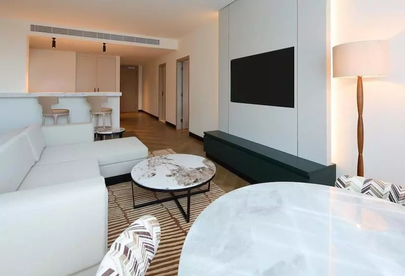 استودیوی استاندارد, Radisson Blu Residence, Dubai Marina