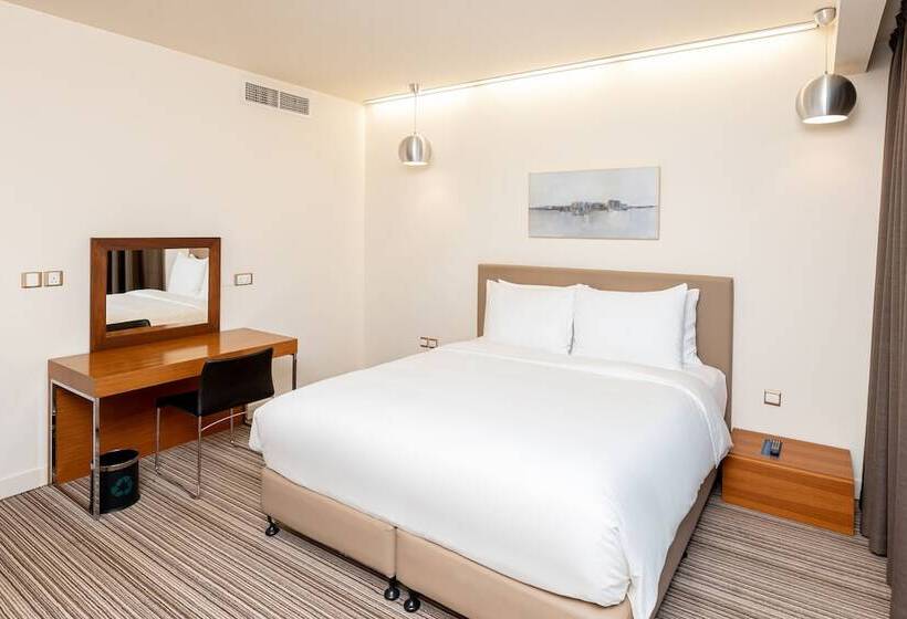 آپارتمان سوپریور 2 خوابه, Radisson Blu Residence, Dubai Marina