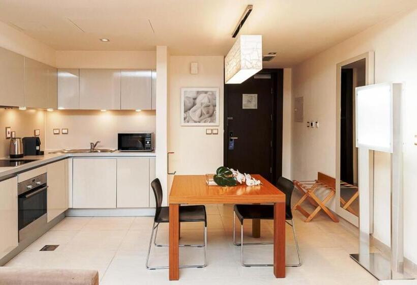 استودیوی استاندارد, Radisson Blu Residence, Dubai Marina