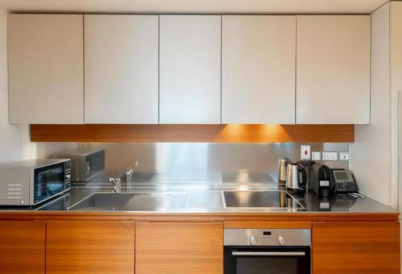 آپارتمان 2 خوابه, Radisson Blu Residence, Dubai Marina