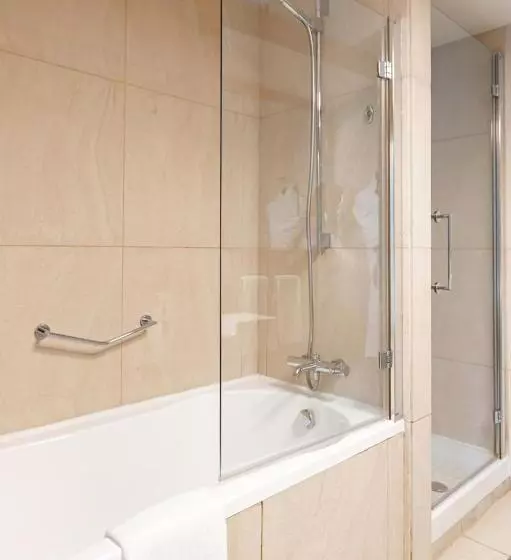 استودیو استاندارد با بالکن, Radisson Blu Residence, Dubai Marina