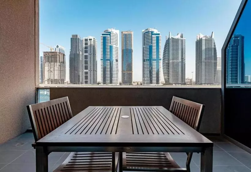 استودیو استاندارد با بالکن, Radisson Blu Residence, Dubai Marina