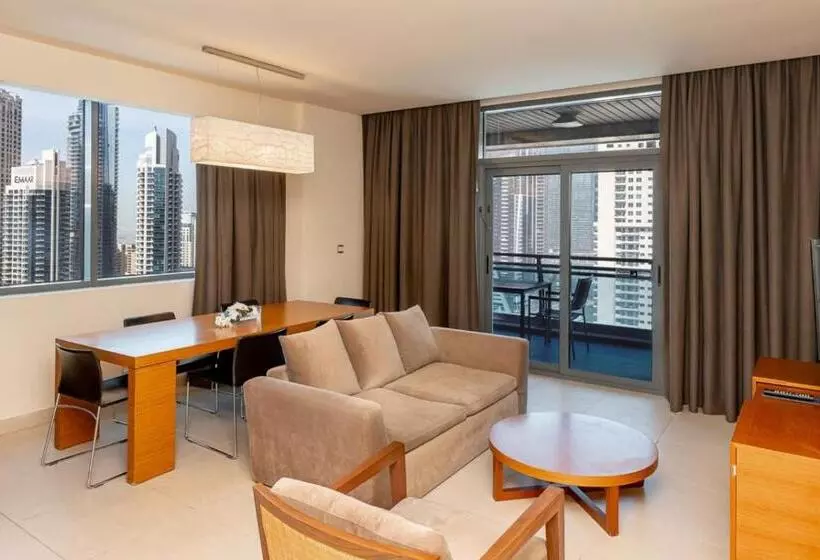 آپارتمان سوپریور 2 خوابه, Radisson Blu Residence, Dubai Marina