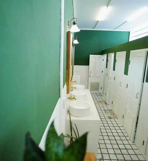 バス共有のスタンダードルーム, Barn Laos Hostel