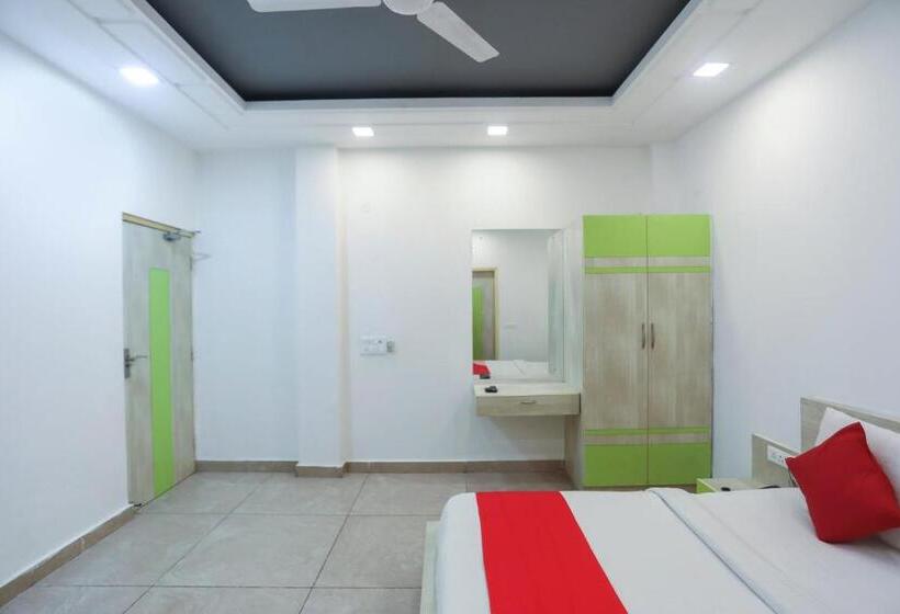 Habitació Estàndard, Oyo 67602 Loto Stays