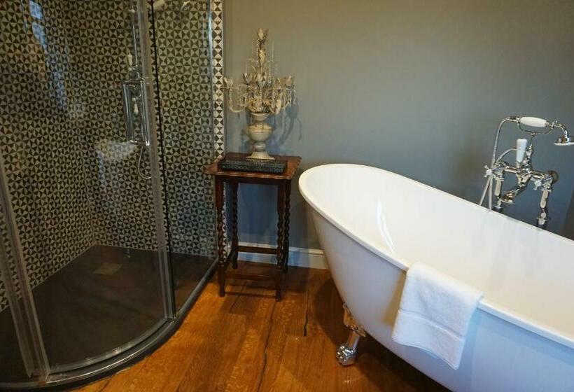 デラックスルーム, The Tickled Trout Inn Bilton In Ainsty