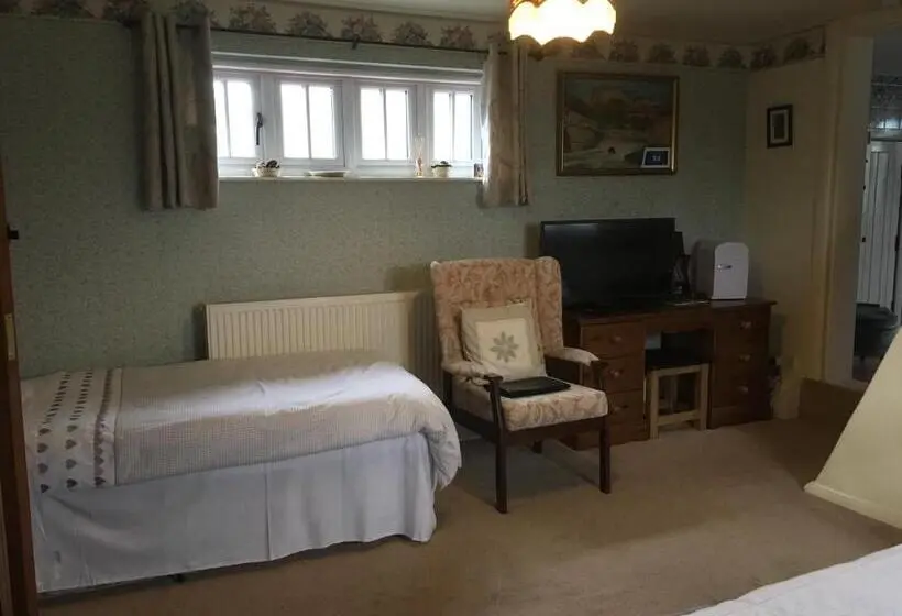 スタンダードトリプルルーム, Hungarton Bed & Breakfast
