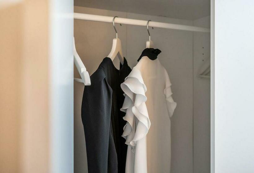 اتاق استاندارد, Emilia Suite Essence