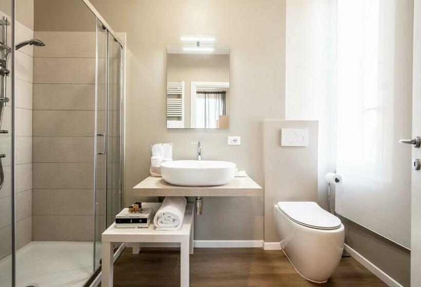 اتاق استاندارد, Emilia Suite Essence