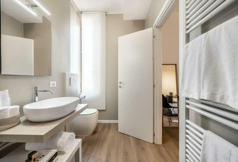 اتاق استاندارد, Emilia Suite Essence