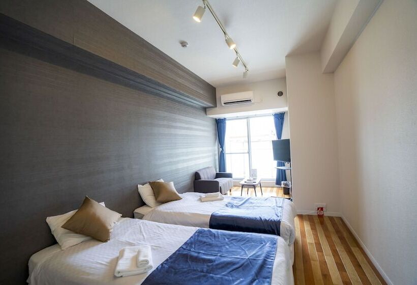 جناح سوبيريور, Spresso Namba Parks Street