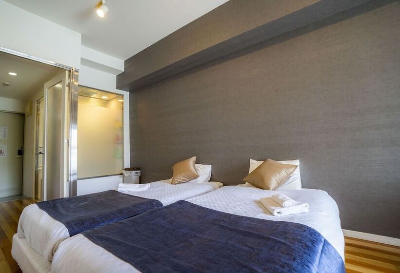 جناح سوبيريور, Spresso Namba Parks Street