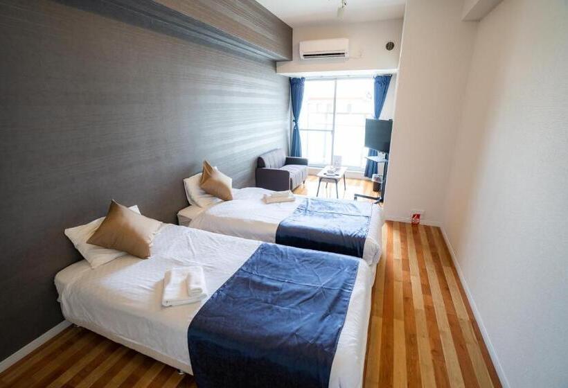 جناح سوبيريور, Spresso Namba Parks Street