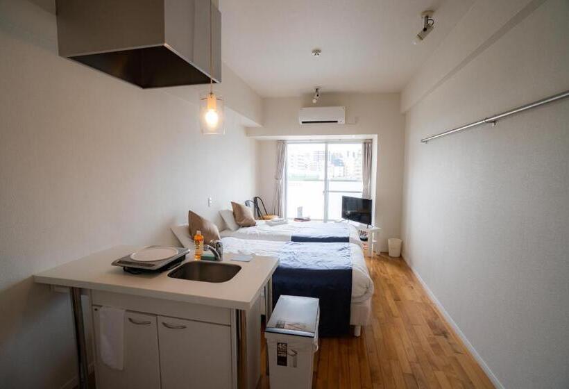 جناح, Spresso Namba Parks Street