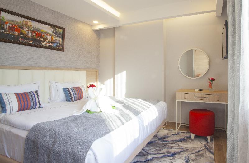 豪华房间, Sans Hotel Empress Simpang Lima