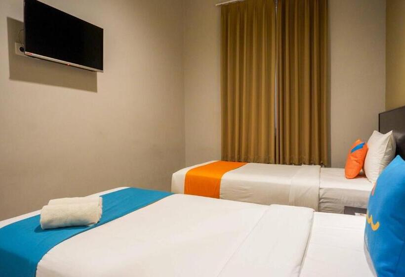 豪华房间, Sans Hotel Empress Simpang Lima