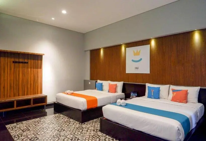Aile Odası, Sans Hotel Empress Simpang Lima