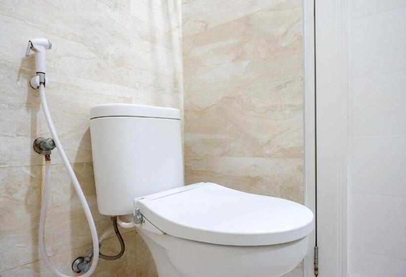 家庭间, Sans Hotel Empress Simpang Lima