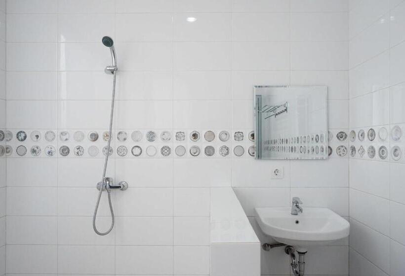 豪华房间, Sans Hotel Empress Simpang Lima