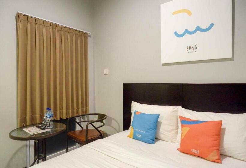 高级大房间, Sans Hotel Empress Simpang Lima