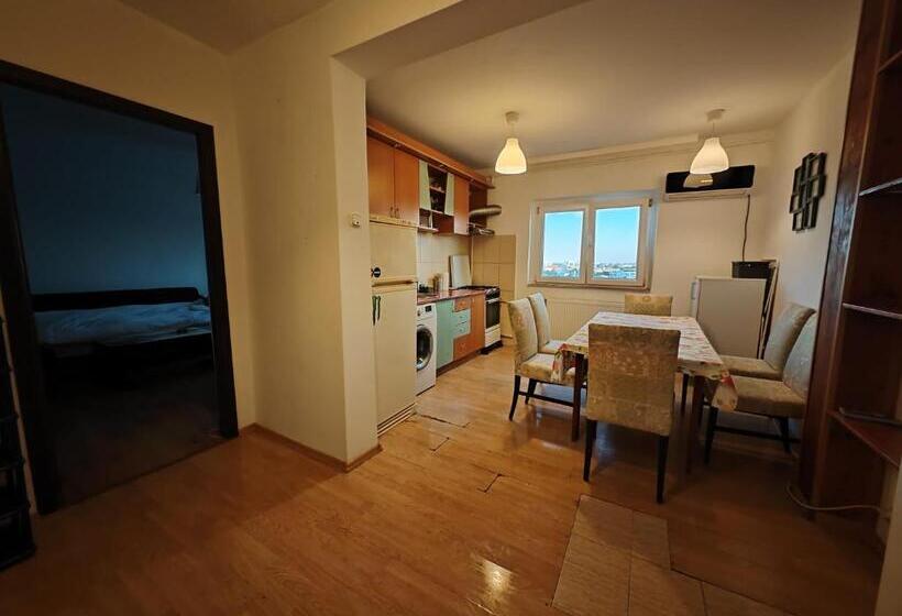 آپارتمان 2 خوابه, Z Villa