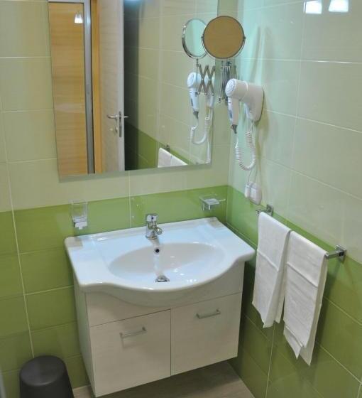 اتاق استاندارد سه نفره, B&b Chiaia 216