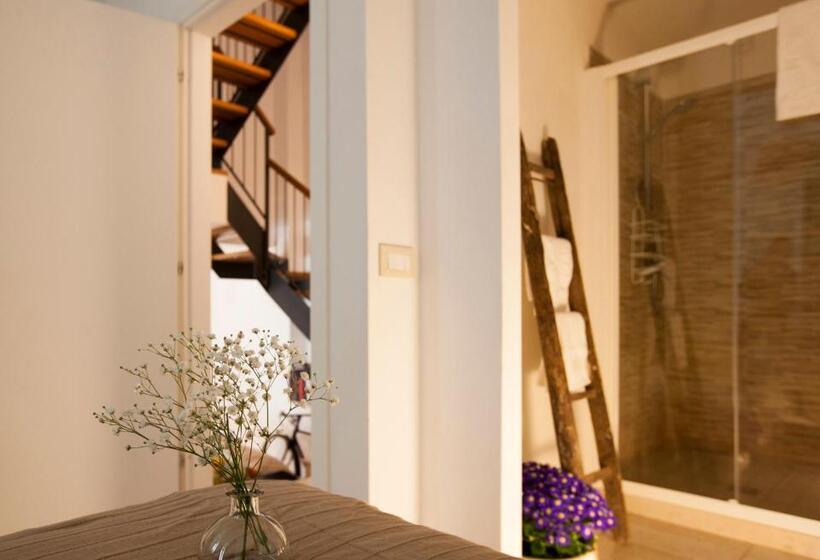 اتاق استاندارد سه تخته با بالکن, Dimora Nonna Rosa