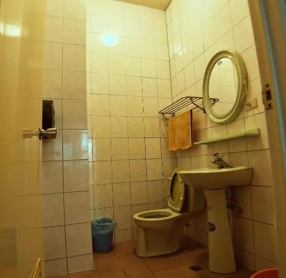 اتاق استاندارد چهار تخته, Sun Moon Lake Fisherman Homestay