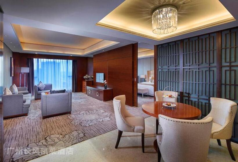 디럭스 스위트, Guangzhou Changfeng Gloria Plaza