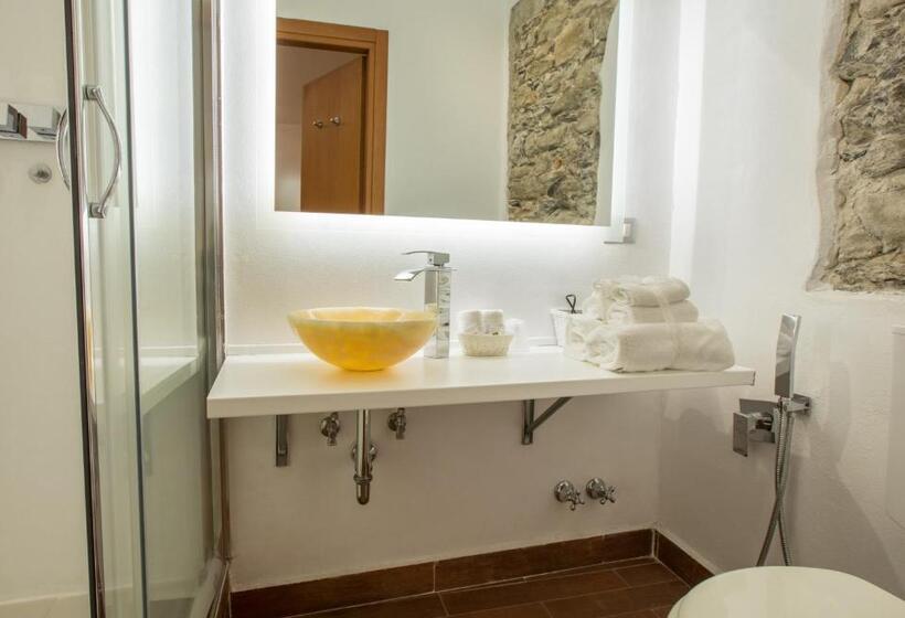 Номер Стандарт, Marina