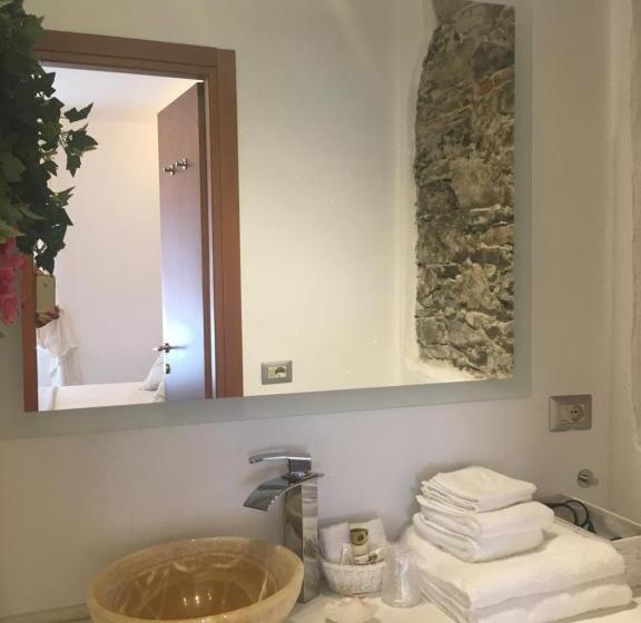 Номер Стандарт, Marina