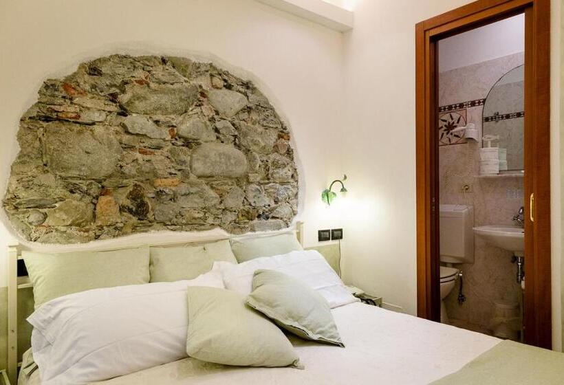 Номер Economy Индивидуальный, Marina