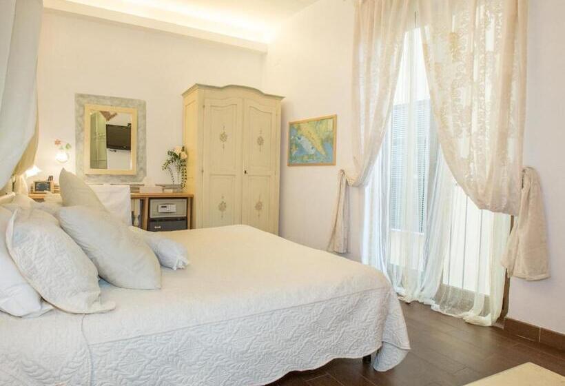 Номер Стандарт, Marina