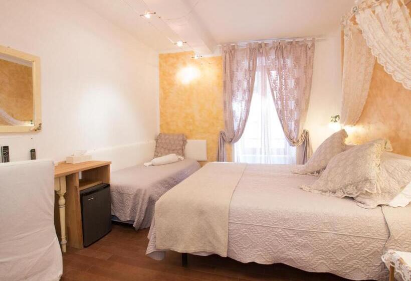 Номер Стандарт, Marina