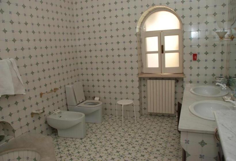 스탠다드 트리플 룸, Sweetposeidon