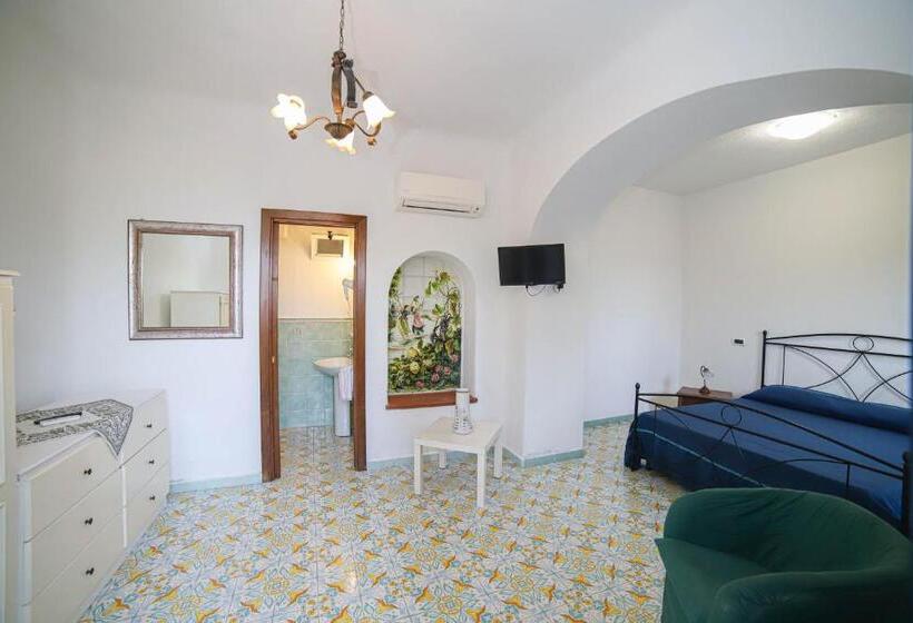 스탠다드 룸, Sweetposeidon